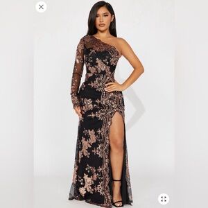 Elegant One-Shoulder Black and Gold Dress